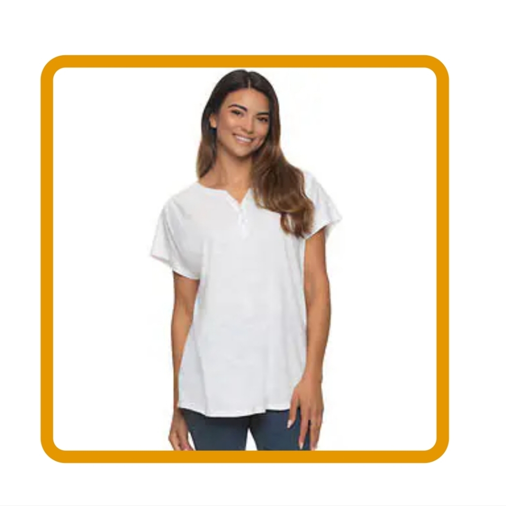 White tee